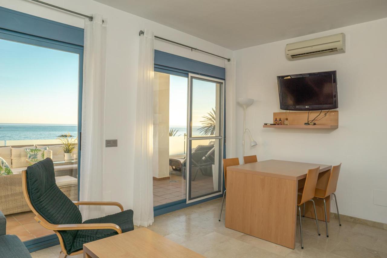 Apartamentos Varadero On The Beach La Cala Del Moral Esterno foto